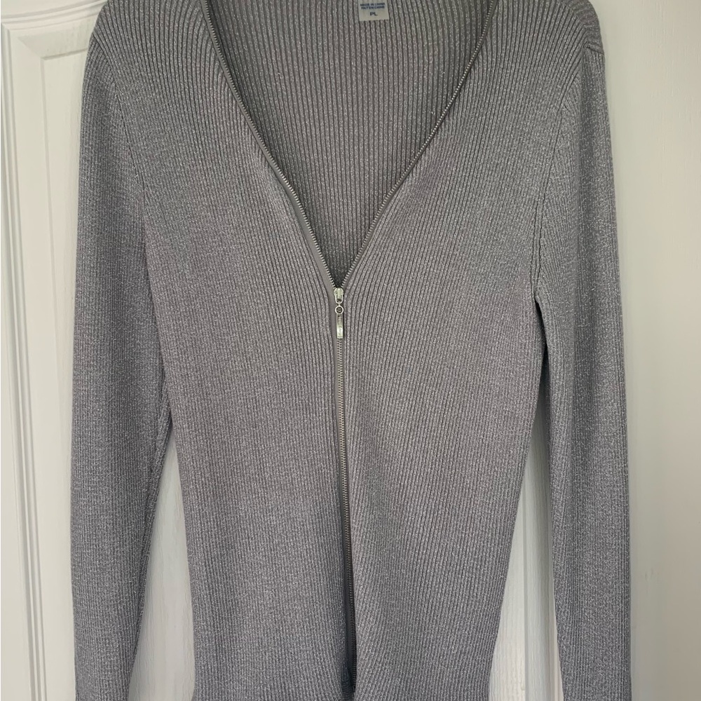 Peter Nygard sweater
